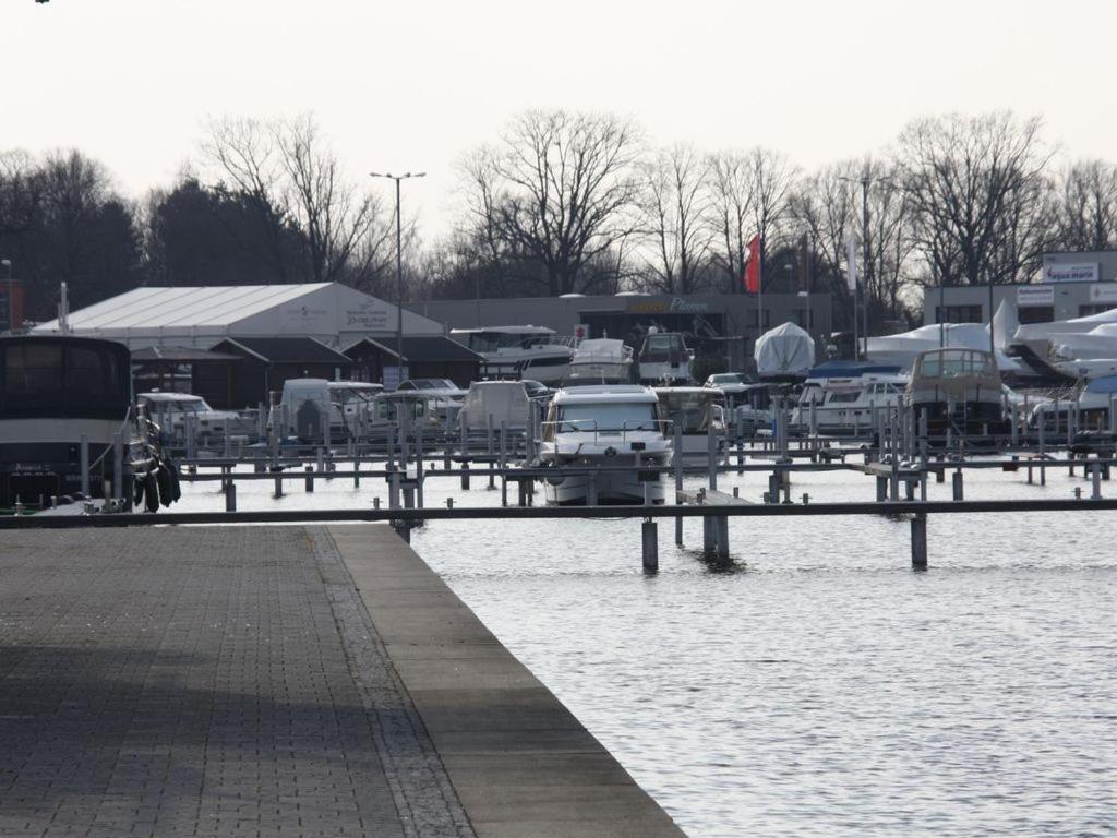 Zum Grossen Zernsee Am Hafen Kolonie Zern Zewnętrze zdjęcie